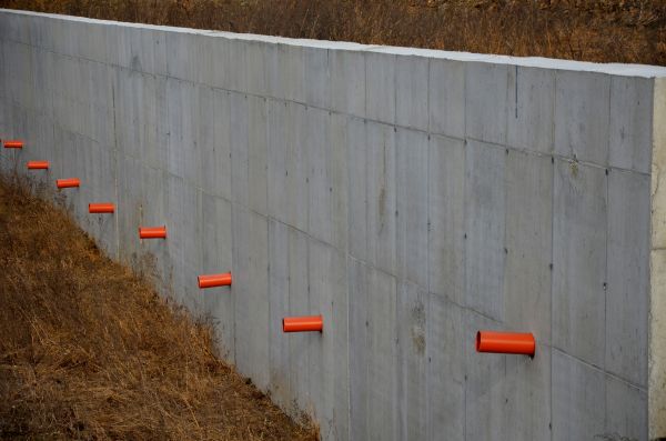 Cost of Retaining Wall Drainage in Pittsburgh